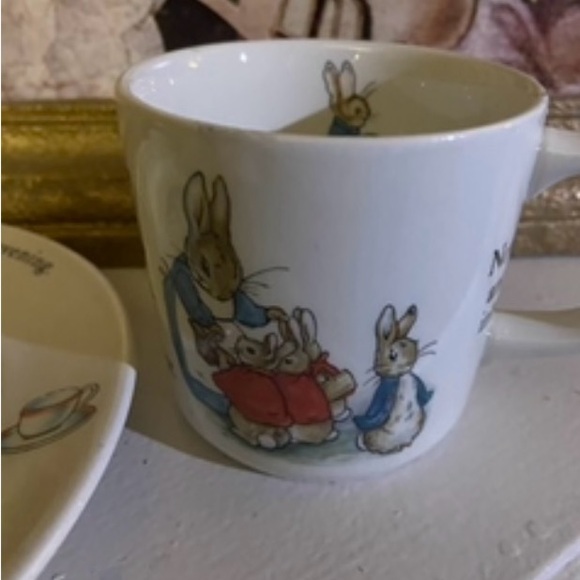 Wedgwood Peter Rabbit 3 pc set - Picture 3 of 9